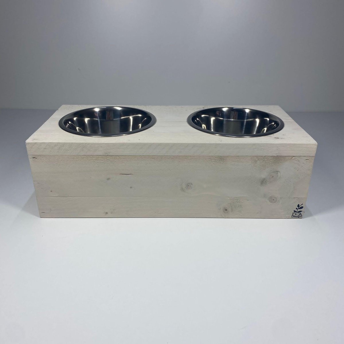 Voerbak steigerhout maat L White Wash