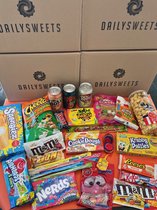 Dailysweets - Amerikaanse Snoepbox - Chocolade - Poptarts - Cheetos - Dr. Pepper