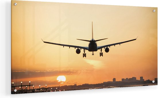 Artaza Glasschilderij - Vliegtuig Landt Tijdens Zonsondergang - Plexiglas Schilderij - Foto op Glas