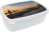 Broodtrommel Wit - Lunchbox - Brooddoos - Molens in Kinderdijk tijdens zonsopgang - 18x12x6 cm - Volwassenen