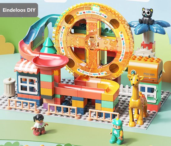 Thumbnail van een extra afbeelding van het spel Knikkerbaan 322 delig met Eektronische Motor en Bouwplaat- Zonstad - Mijn Eerste Knikkerbaan Creaties - Baanelementenset - Bouwblokken Voordeelverpakking - Bouwstenen compatibel met Duplo - Grote Bouwstenen