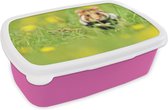 Broodtrommel Roze - Lunchbox - Brooddoos - Europese hamster in het gras - 18x12x6 cm - Kinderen - Meisje