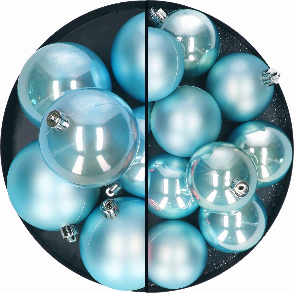Kerstballen set - 18x stuks - 6 en 8 cm - ijsblauw - kunststof - boomversiering