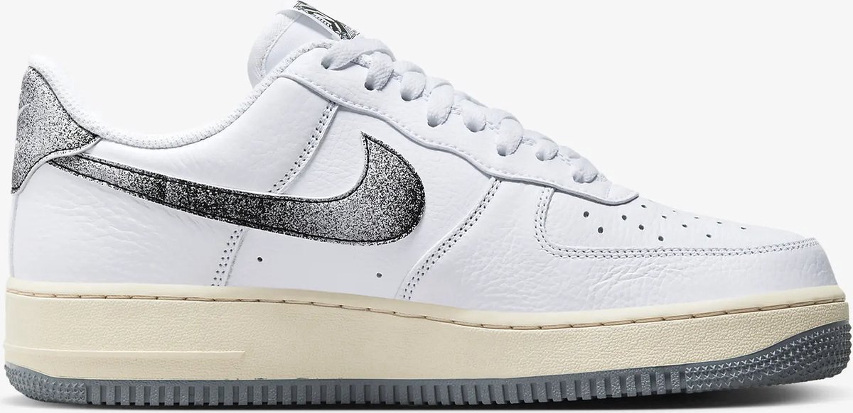 Nike Air Force 1 ’07 LX 50 Years of Hip-Hop Sneaker Schoenmaat Zwart