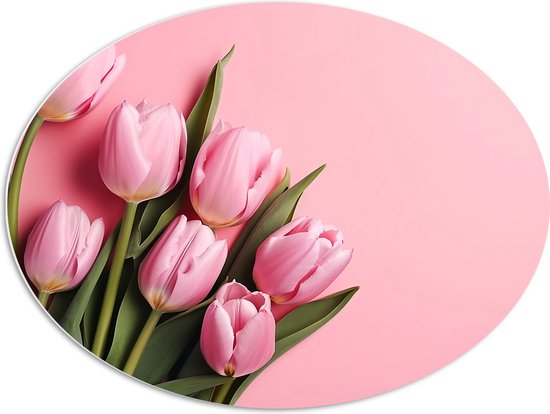 PVC Schuimplaat Ovaal - Boeket van Roze Tulpen Liggend op Roze Oppervlak - 80x60 cm Foto op Ovaal (Met Ophangsysteem)