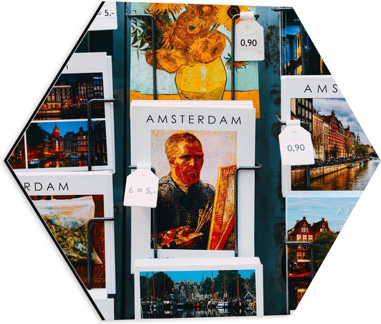 Dibond Hexagon - Amsterdamse Ansichtkaarten in het Rek - 40x34.8 cm Foto op Hexagon (Met Ophangsysteem)