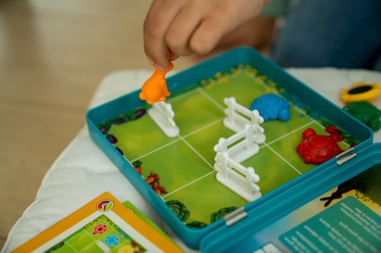 Smart Games Turtle Tactics - Gioco Da Tavolo Per Bambini 5+ Anni Con 48 Sfide - Puzzle Educativo Da Viaggio In Scatola Metallica