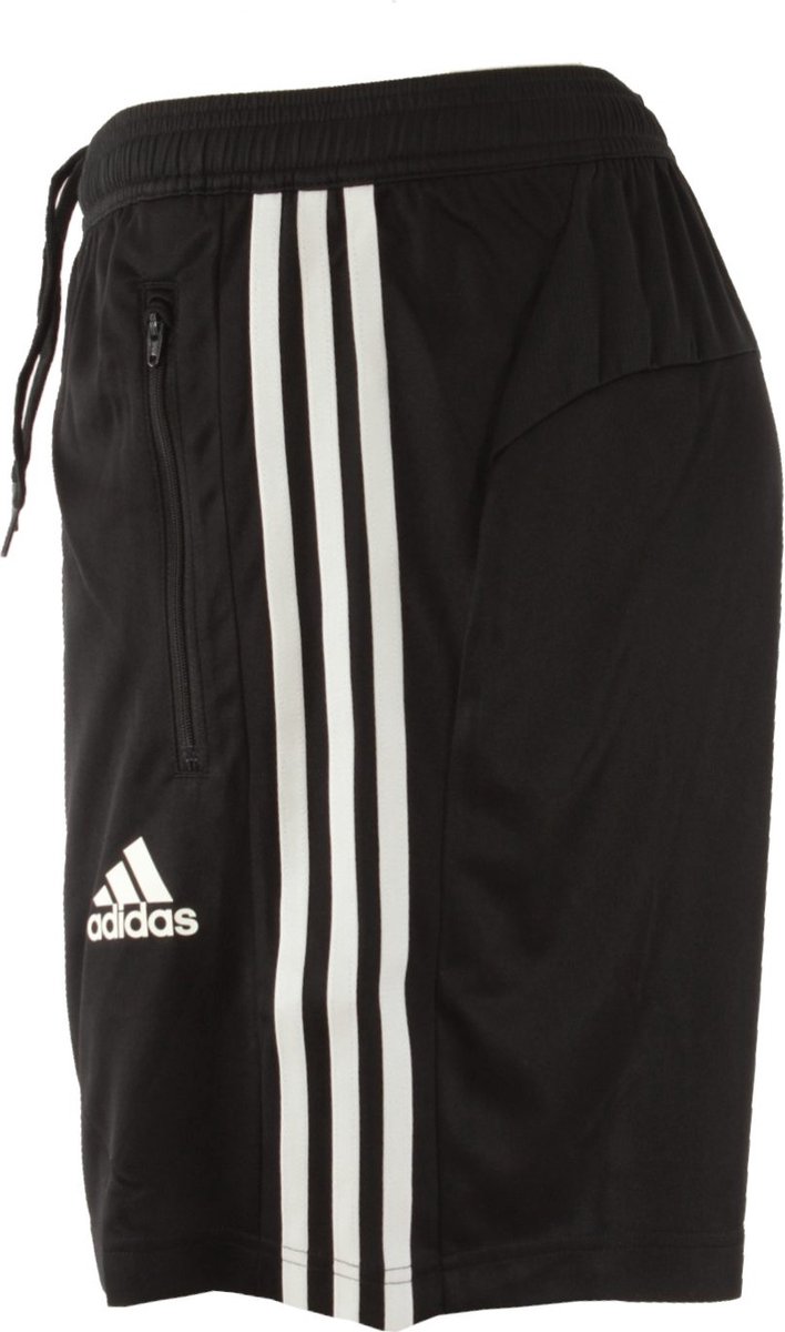 Adidas shorts cheap xxxl