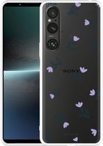Cazy Hoesje geschikt voor Sony Xperia 1 V Paarse Bloemen