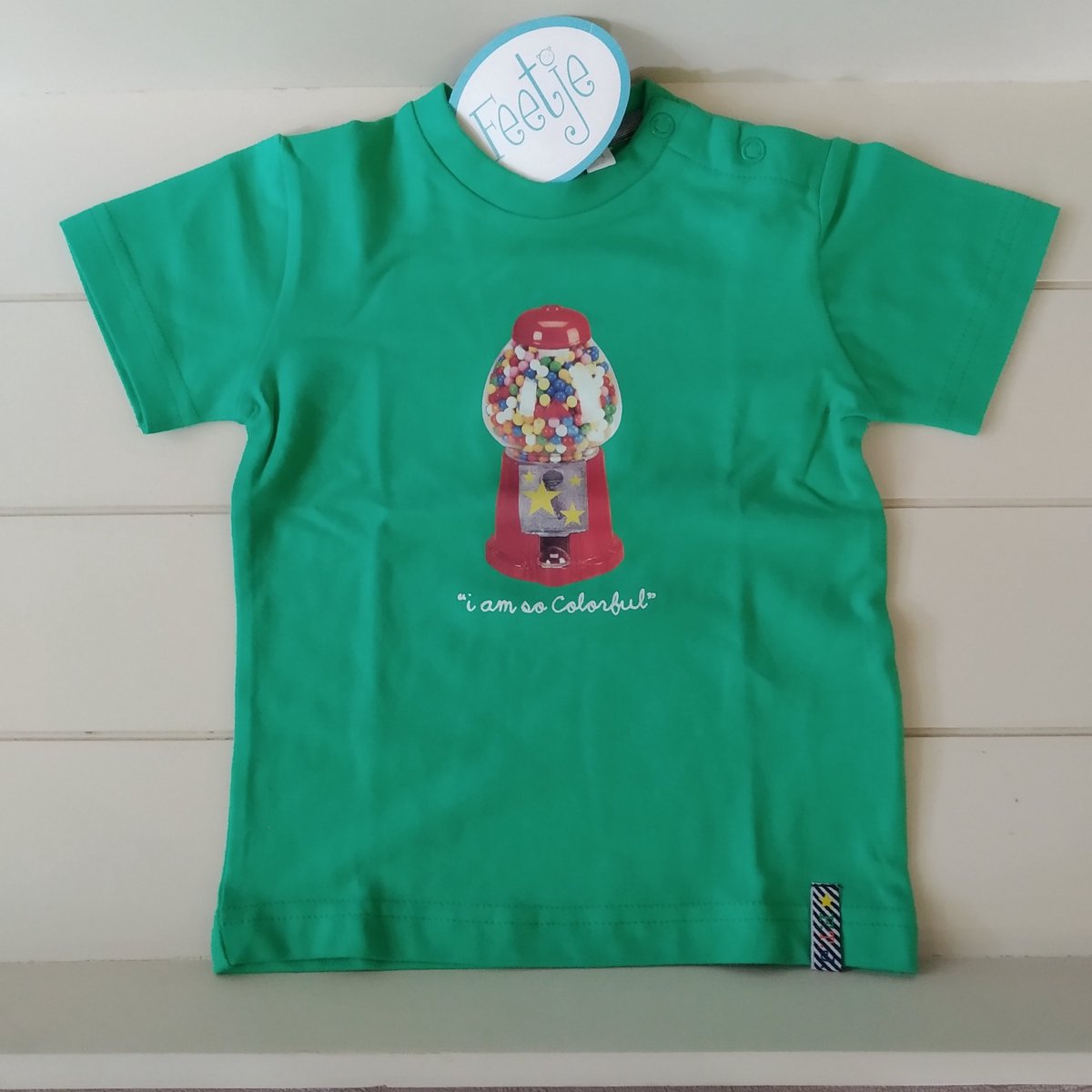 Feetje t-shirt uni groen met snoeppot maat 86
