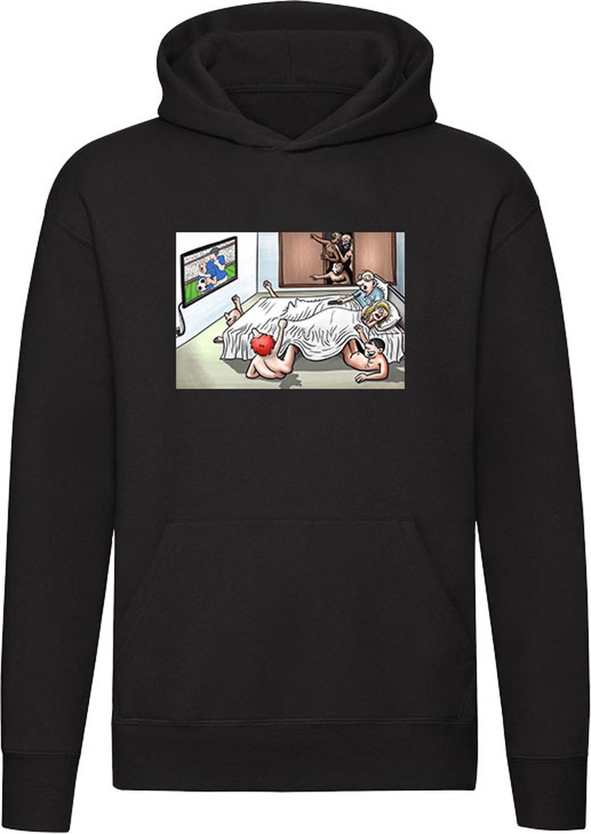 Vrouw gaat vreemd terwijl ze voetbal kijkt Hoodie - Slaapkamer - Fans - Goal - Juichen - Feest - Supporters - Fans - Ultras - Unisex Trui