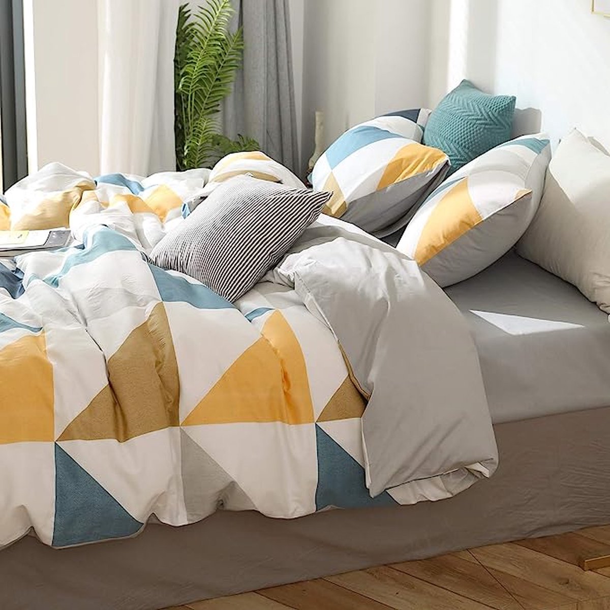 RUIKASI Beddengoed 220 x 240 cm, zwart-grijs, 3-delig, omkeerbaar dekbedovertrek, 220 x 240 cm, met ritssluiting, Oeko-Tex microvezel, beddengoedset, zacht en strijkvrij