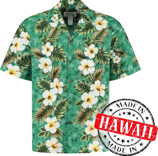 Groene Hawaii blouse met witte bloemen en bladeren, opengewerkt. Een "Made in Hawaii" stempel is zichtbaar.