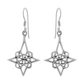 Zilveren oorbellen | Hangers | Zilveren oorhangers, ster met Keltische knoop