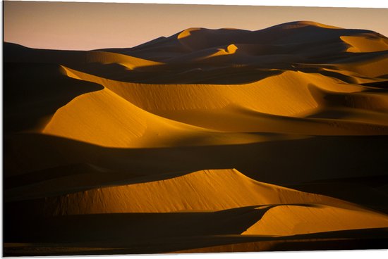 Dibond - Zandbergen in de Woestijn - 90x60 cm Foto op Aluminium (Met Ophangsysteem)