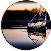 Dibond Muurcirkel - Water - Druppels - Spetters - 20x20 cm Foto op Aluminium Muurcirkel (met ophangsysteem)