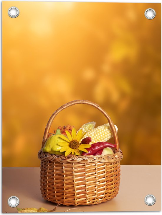 Tuinposter – Rieten Mandje Vol Bloemen en Gewassen - 30x40 cm Foto op Tuinposter (wanddecoratie voor buiten en binnen)