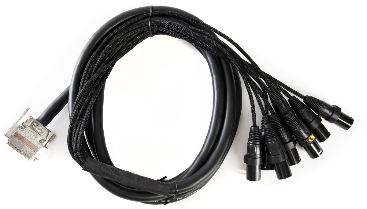 MUSIC STORE Multicore/Studio 8/ DB25-XLRm - Analoge multicore kabel