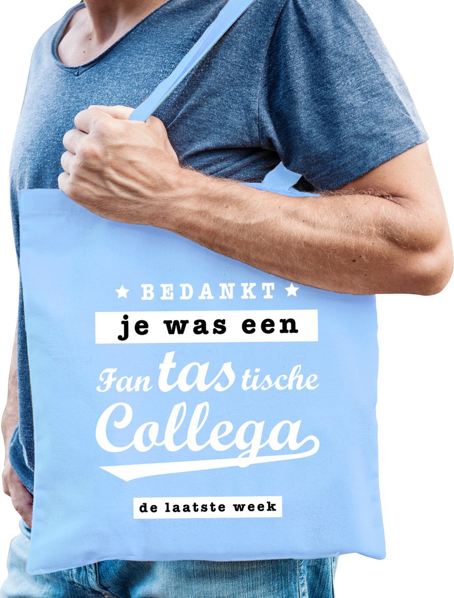 Bellatio Decorations Cadeau tas voor collega - bedankt/afscheid - lichtblauw - 42 x 38 cm