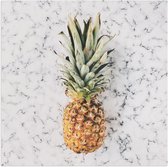 Poster (Mat) - Ananas op Marmeren Achtergrond - 80x80 cm Foto op Posterpapier met een Matte look