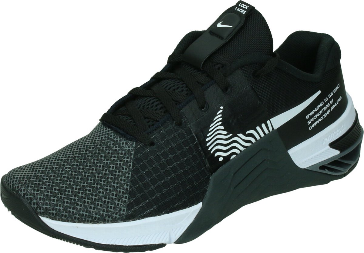 Nike metcon 8 in de kleur . Grijs