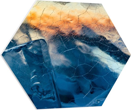 PVC Schuimplaat Hexagon - Ijs - Water - Blauw - 80x69.6 cm Foto op Hexagon (Met Ophangsysteem)