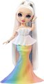 foto van Rainbow High Fantastic Fashion Doll - 28 cm - Amaya Raine - Regenboog - Modepop