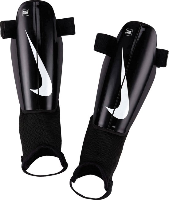 Nike Scheenbeschermer Charge Junior – Maat L