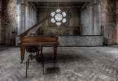 Fotobehang - Vlies Behang - Piano in Oud Gebouw - 254 x 184 cm