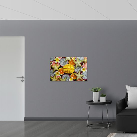 Acrylglas - Tafereel van Vers Gesneden Tropische Vruchten - 90x60 cm Foto op Acrylglas (Wanddecoratie op Acrylaat)