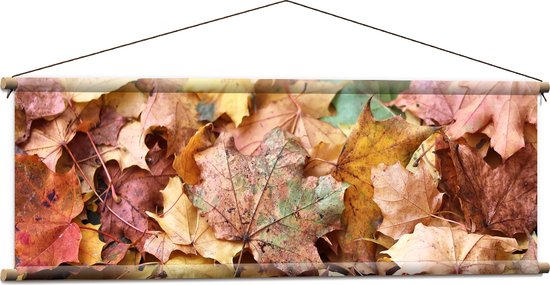 Textielposter - Stapel Herfstbladeren in Verschillende Kleuren - 120x40 cm Foto op Textiel