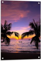 Tuinposter – Silhouet van Palmbomen Hangend boven het Strand op Zomerse Avond - 60x90 cm Foto op Tuinposter (wanddecoratie voor buiten en binnen)