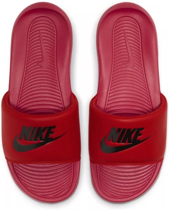 Nike Victori One badslippers jr+sr rood