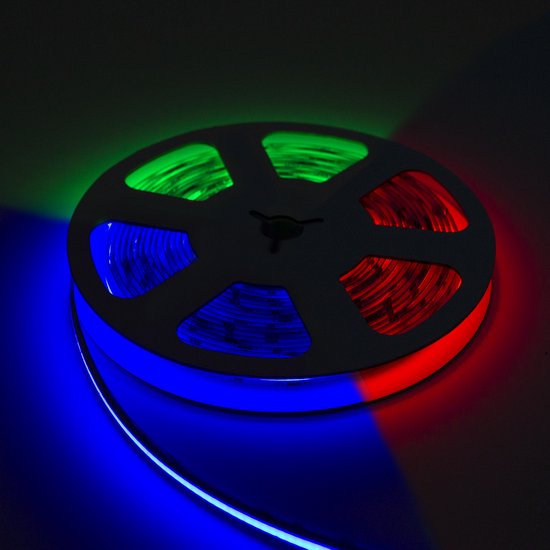 LEDStripXL - LED Strip SET - COB RGB - Multikleur - 5 meter - Inclusief Afstandsbediening - 24 Volt - 1134 leds per meter