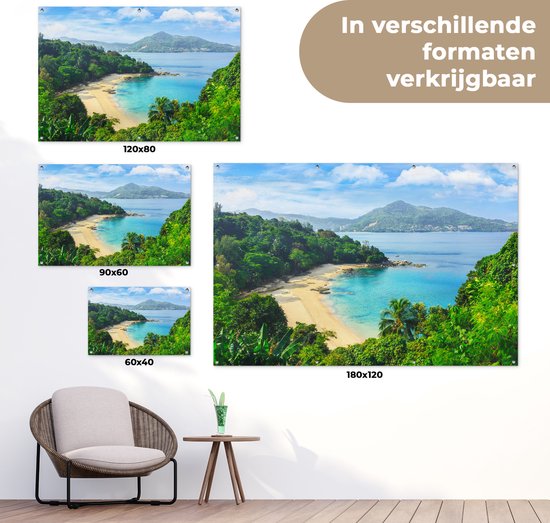 Tuinposter 90x60 cm - Tuindecoratie Strand - Zee - Eiland - Boom - Poster voor in de tuin - Buiten decoratie - Schutting tuinschilderij - Tuindoek muurdecoratie - Wanddecoratie balkondoek
