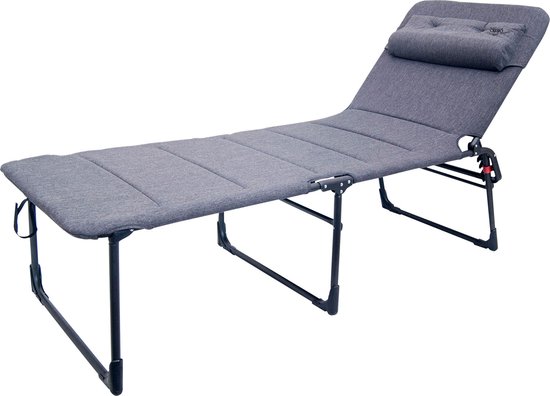 Uitgeklapt grijs vouwbed met kussen en donkergrijs frame.