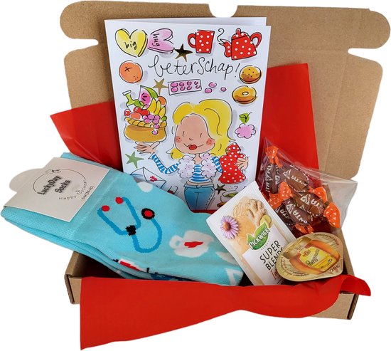 Cadeau box – Beterschap – Ziek - Verrassing Pakket – Zuster - Gif box – Grappig - Cadeau voor vrouw man – Kado – Sokken - LuckyDay Socks - Verjaardag cadeau – Geschenkdoos – Maat 41-45