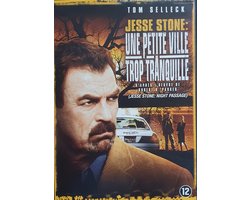 JESSE STONE: UNE PETITE VILLE TROP TRANQUILLE
