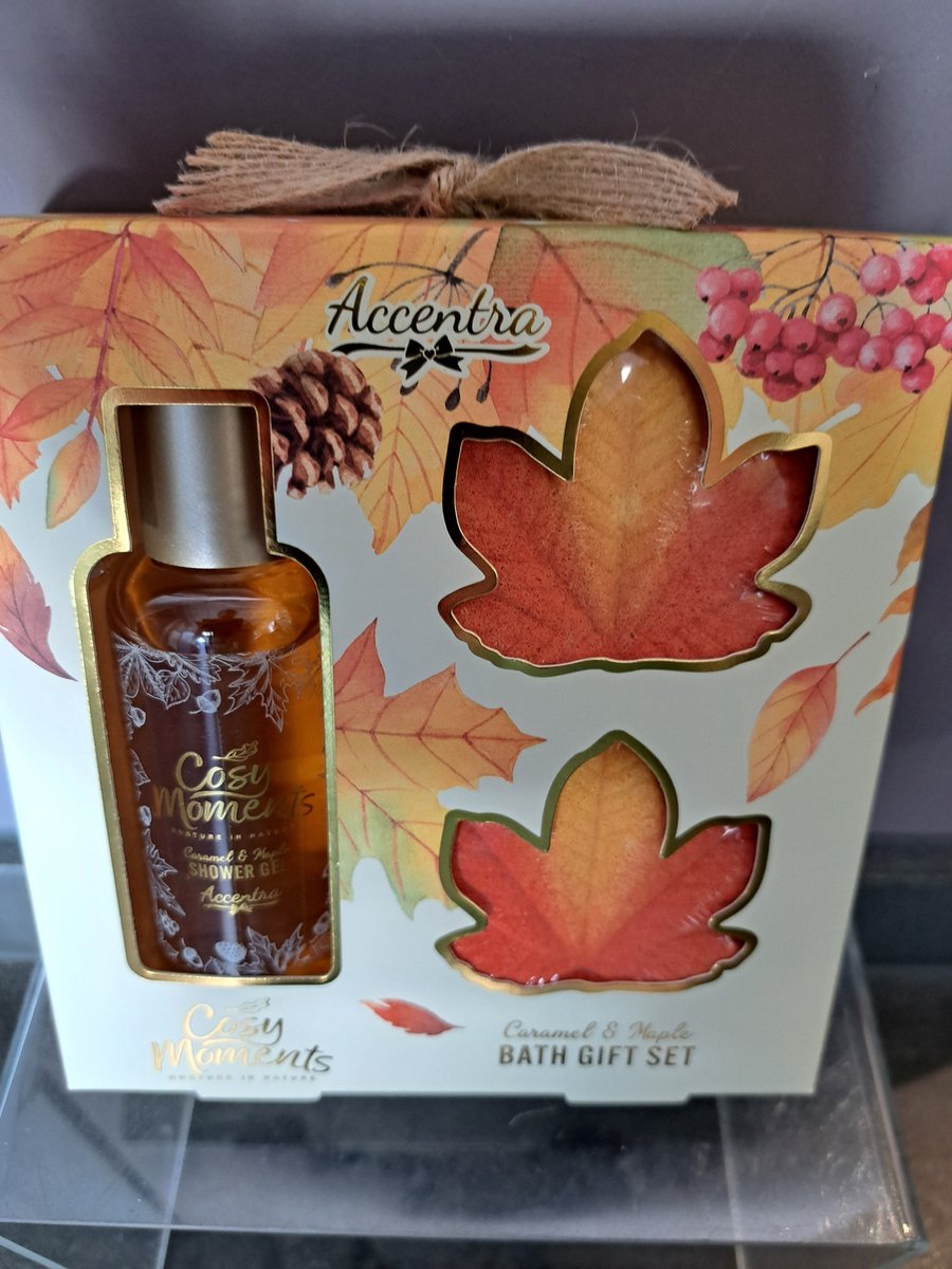 Goedkoopste badset in geschenk verpakking - herfst - winter - caramel - bruisbal - douche gel