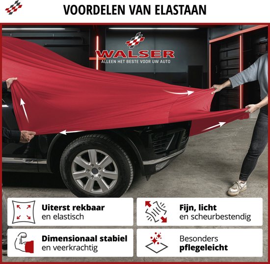 Rode Walser autoverdekking wordt over een auto getrokken. Uiterst rekbaar, fijn, licht, scheurvast, dimensionaal stabiel, veerkrachtig en onderhoudsvriendelijk.