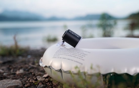 Draagbare 2-in-1 luchtpomp Flextail Tiny Pump (zwart) van Merkloos — afbeelding 2