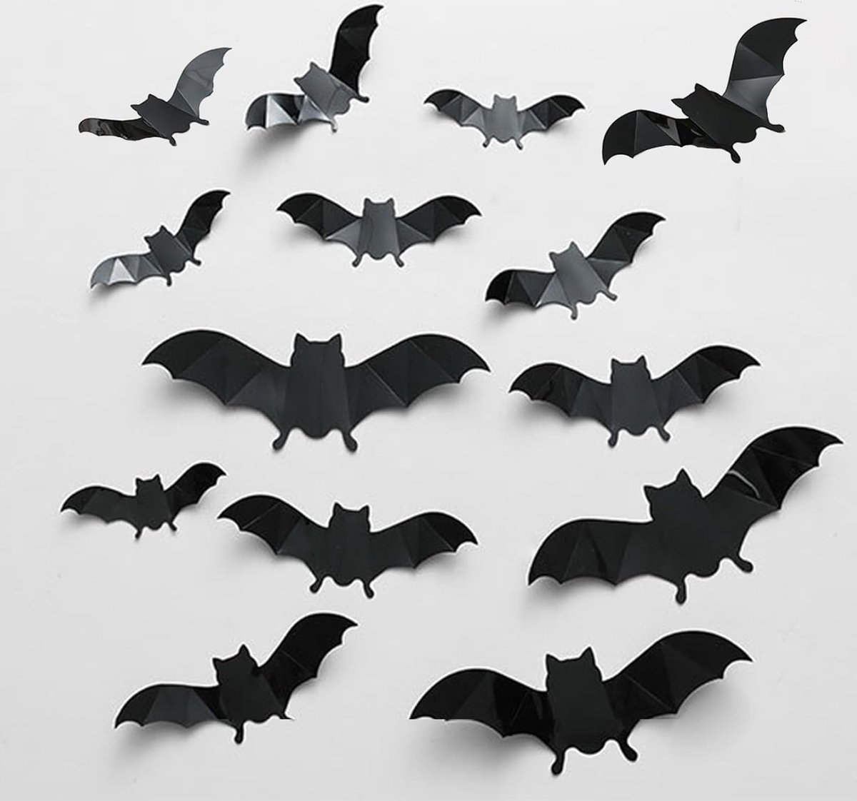Equivera Halloween Decoratie - Halloween Versiering - Horror Versiering - voor Binnen en Buiten - Spin, Heks, Skelet, Pompoen en Spoken - 2024