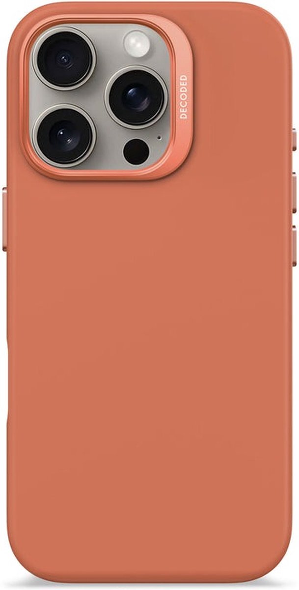 DECODED Siliconen Hoesje Geschikt voor iPhone 16 Pro - Premium Soft-Touch Materiaal - Antibacteriële Coating - Geschikt voor MagSafe - Sand Stone Roze