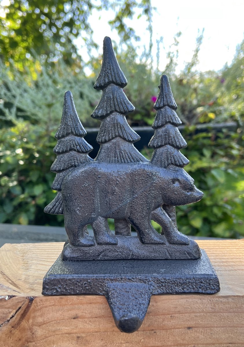 Gietijzeren stocking hanger ijsbeer met bomen donkerbruin