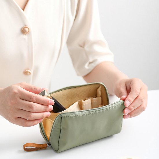 Trousse de maquillage XS La trousse de beauté luxueuse pour les déplacements