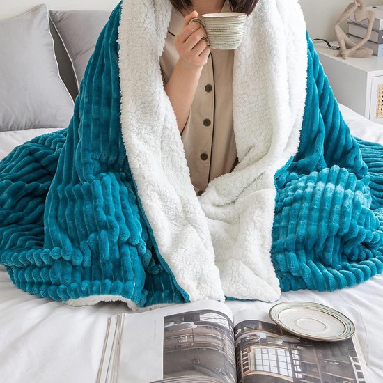 Zachte fleece deken – warm en gezellig voor bank en bed
