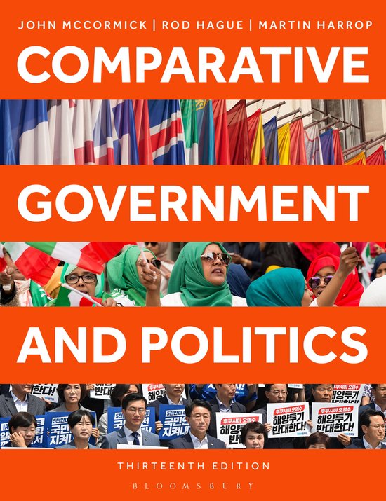 Boek kaft met de titel "Comparative Government and Politics". Een rij met vlaggen van verschillende landen boven een groep demonstranten die borden met Koreaanse tekst vasthouden.
