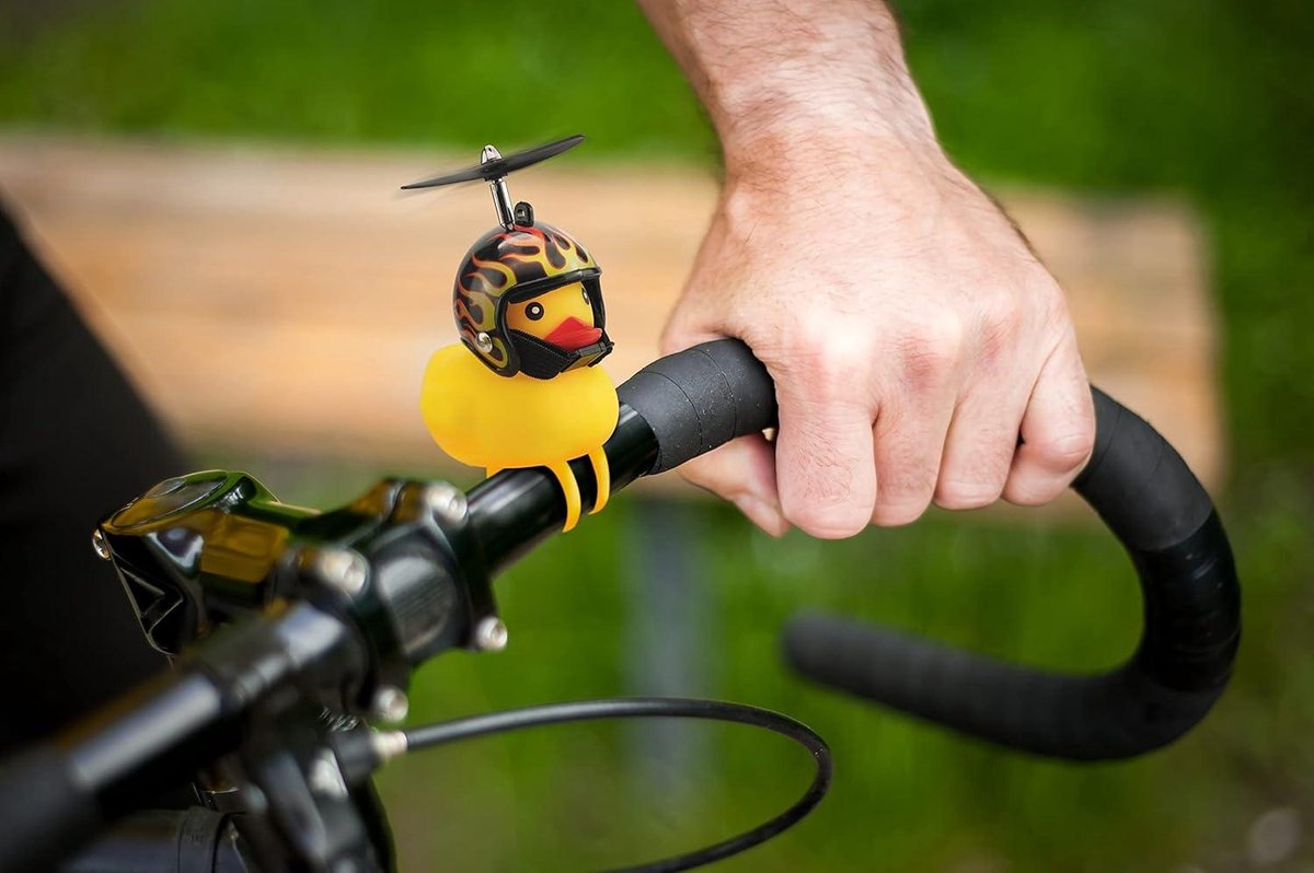 WiDream 2 Stuks Gele Eend Autoornament, Eend Met Propeller Helm, Gele Rubberen Eend Auto Dashboard Decoraties, Kleine Gele Eend Autodecoratie Voor Auto En Fiets