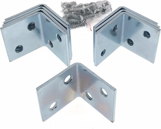 Zilverkleurige metalen hoekankers met twee schroefgaten elk, naast een zakje met schroeven.