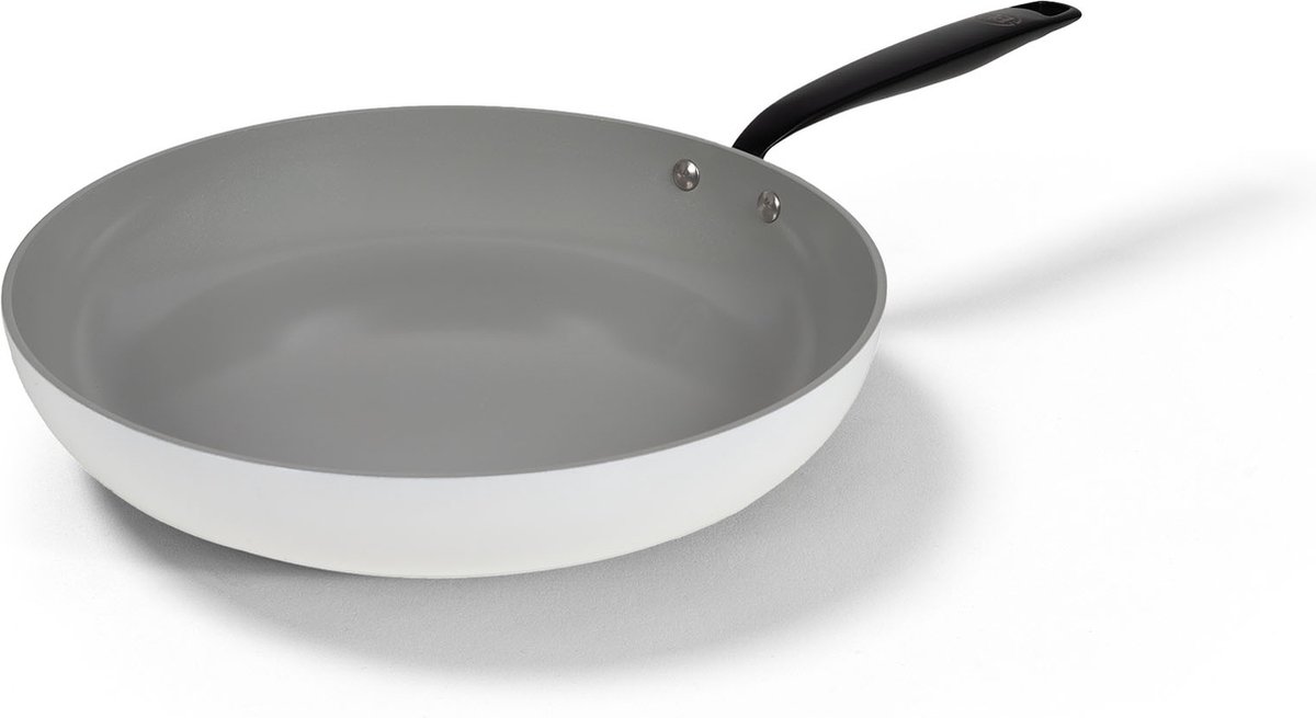 BE Living Koekenpan - Ø 30 cm - PFAS vrije Keramische Koekenpan inductie - Geschikt voor alle warmtebronnen - Wit